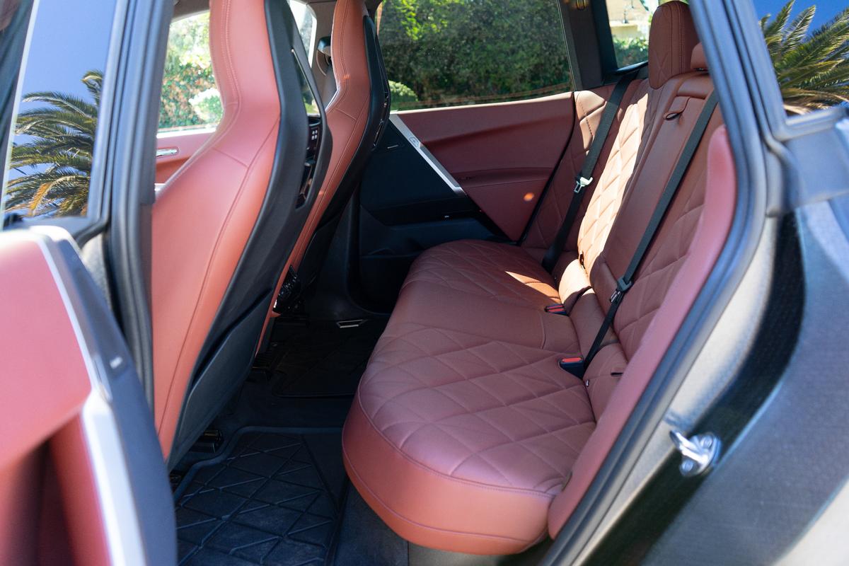 BMW iX 2023