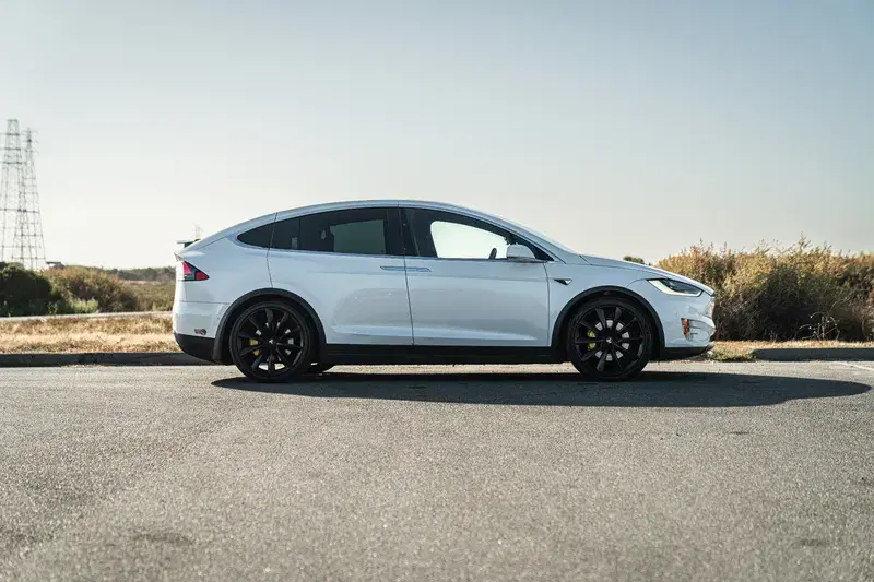 Car Image 4