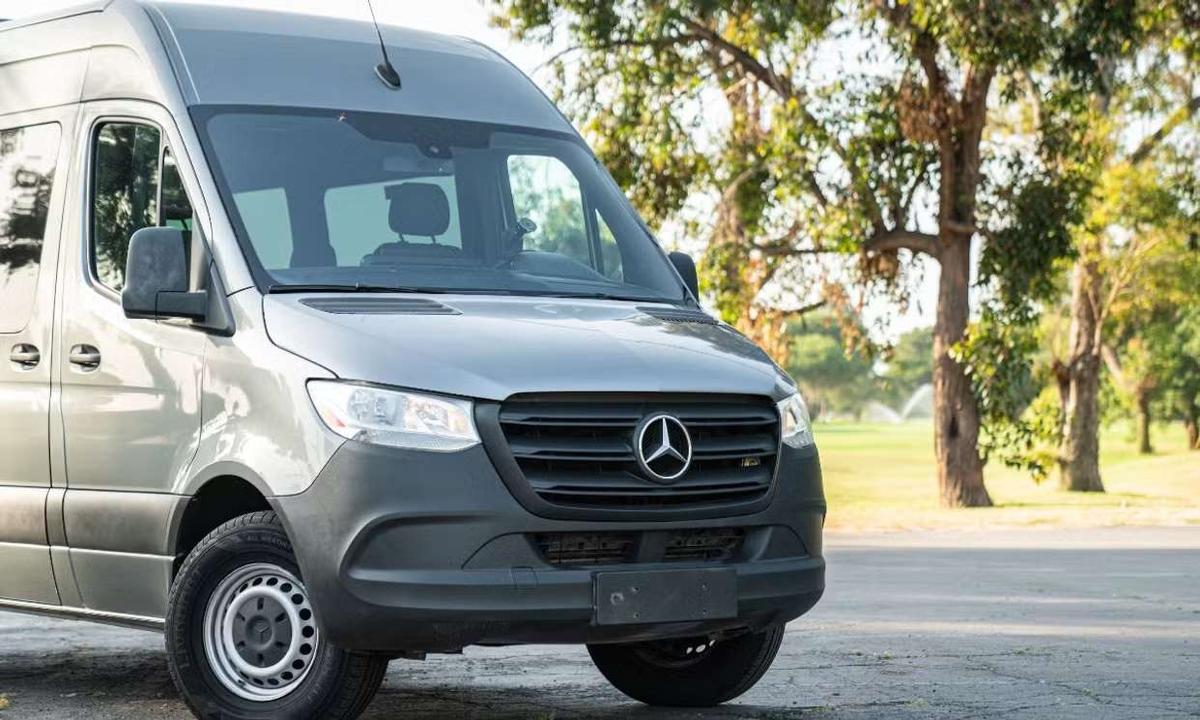 Mercedes Sprinter 2025
