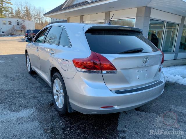 Toyota Venza 2023