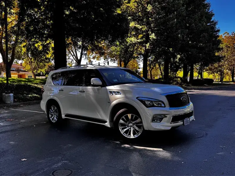 Infiniti QX80 2017