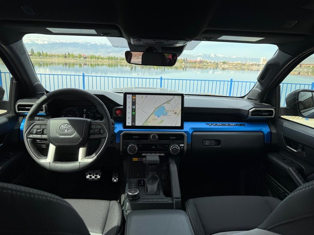 Toyota Sienna 2025