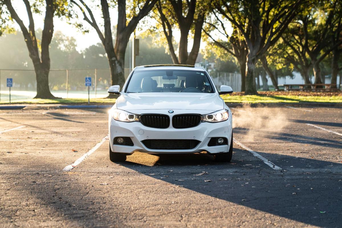 BMW 328i 2015