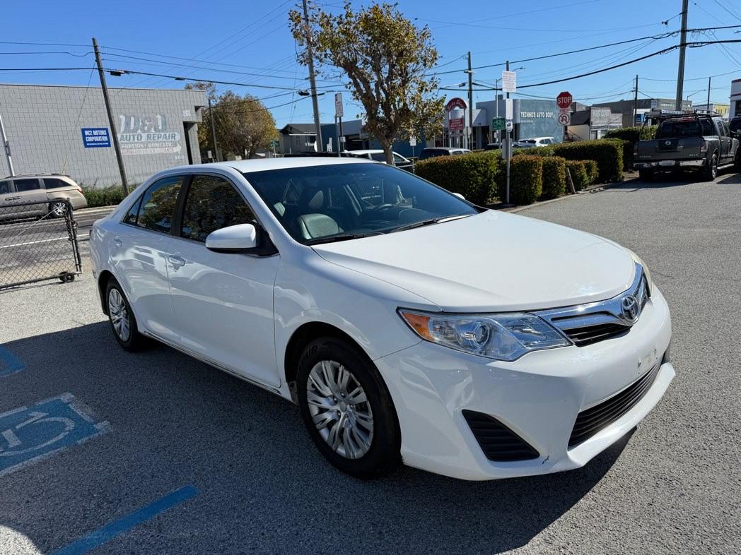 Toyota Camry 2014
