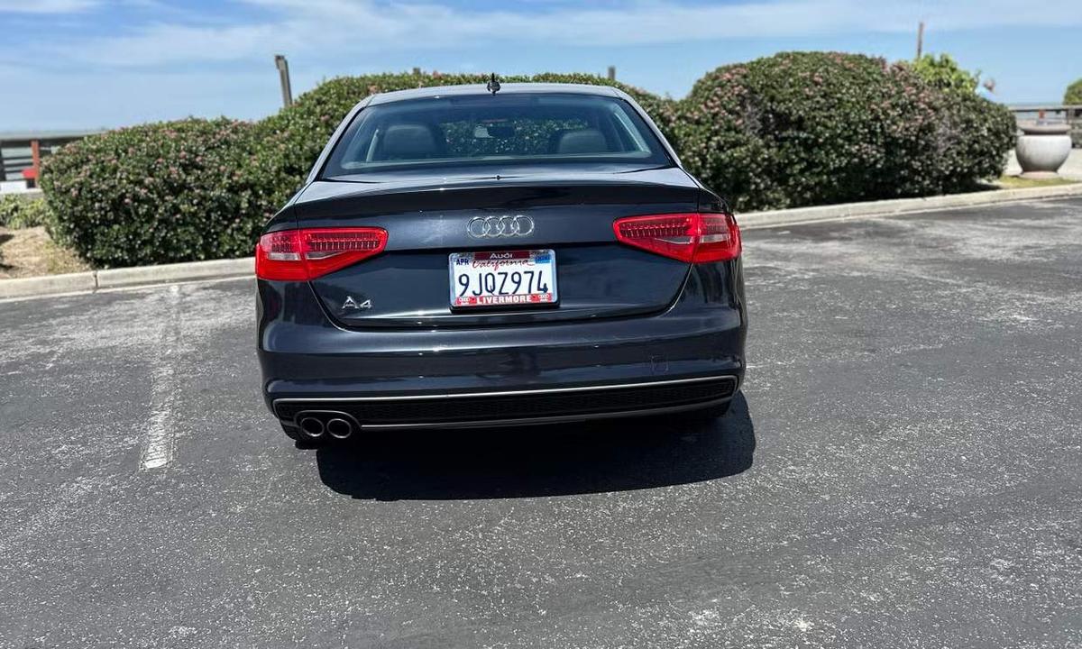 Audi A4 2014