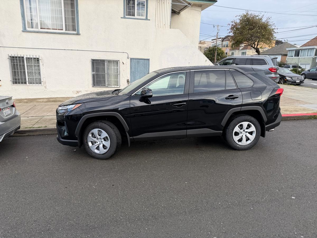 Toyota RAV4 2025