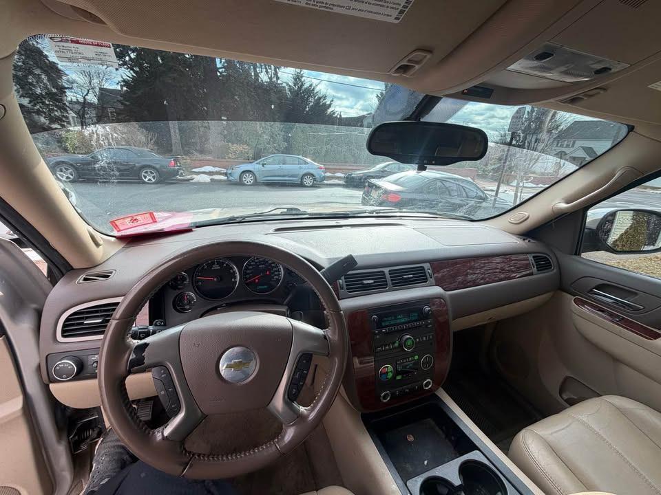 Chevrolet Tahoe 2011
