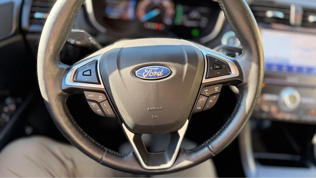 Ford Fusion 2020