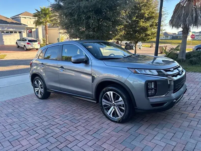 Mitsubishi Outlander Sport 2023