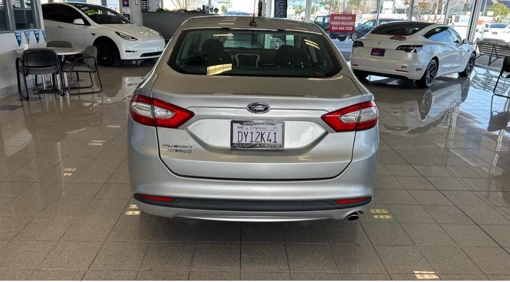 2013 Ford Fusion 6