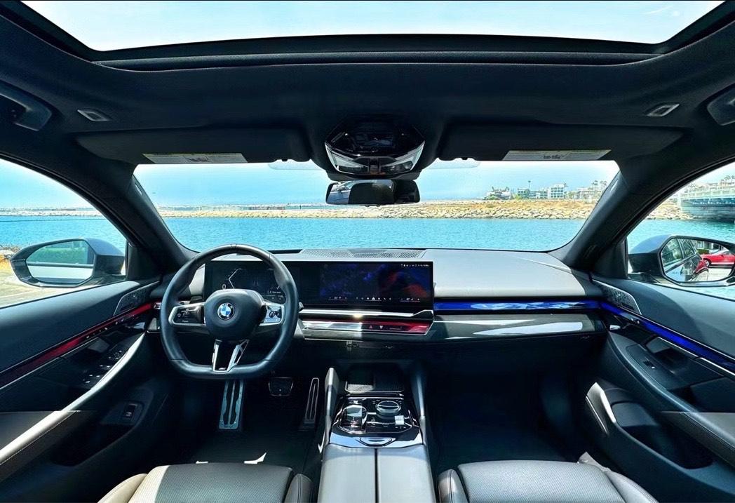 BMW 540i 2024