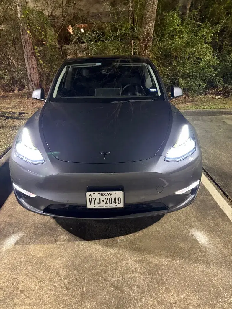 Tesla Model Y 2022
