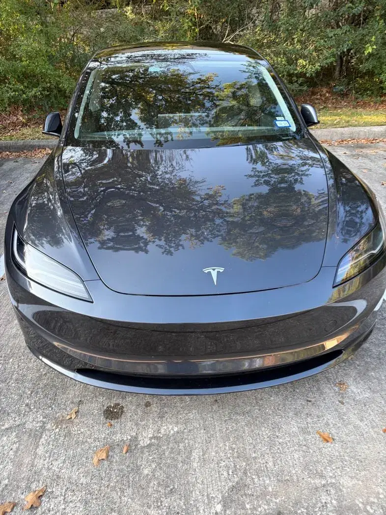 Tesla Model 3 2025