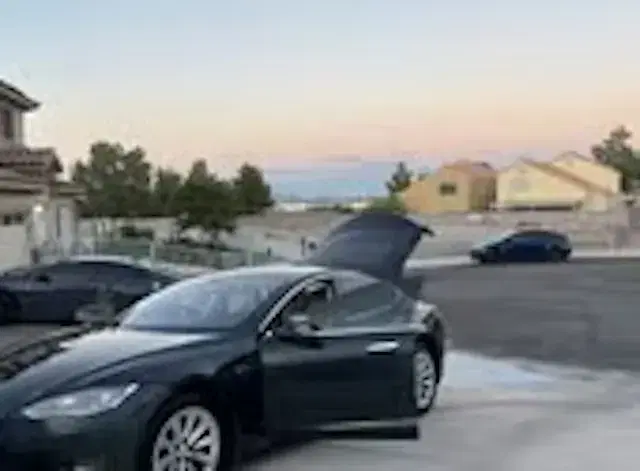 Tesla Model S 2013