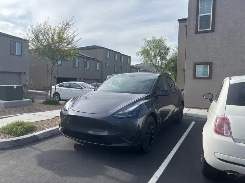 Car Image 4