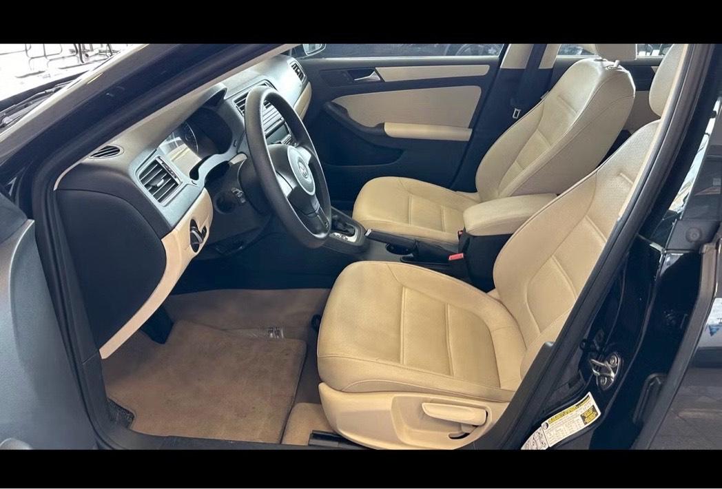 2012 Volkswagen Jetta 5