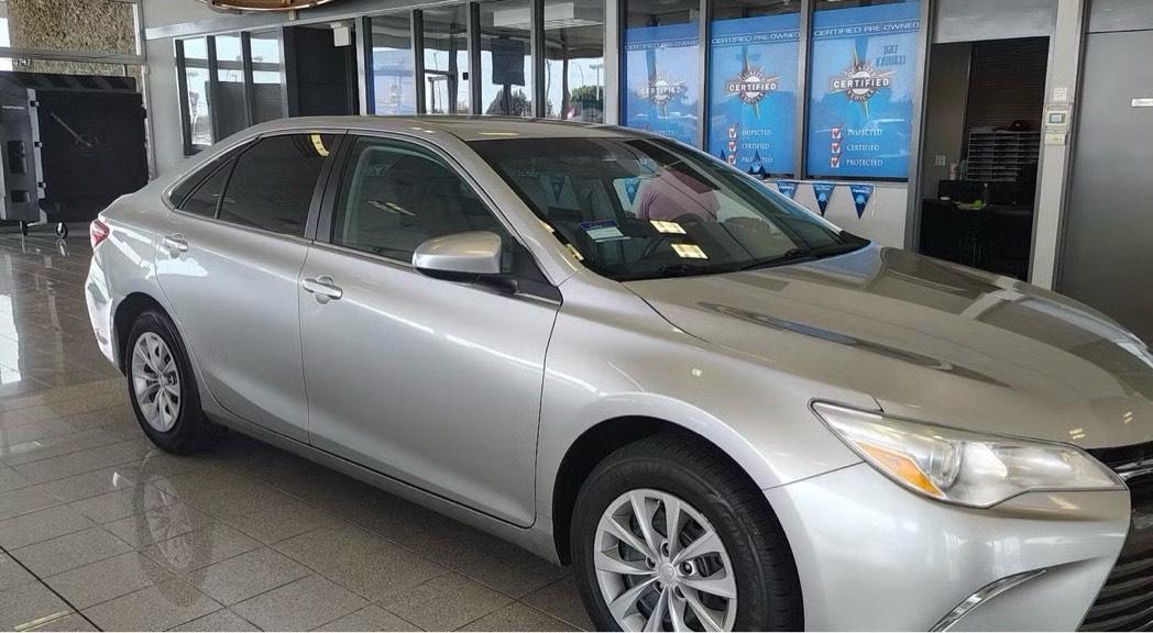 Toyota Camry 2016