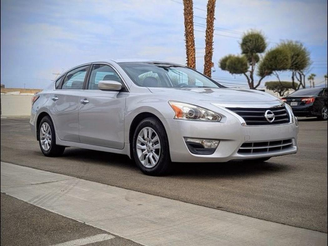 Nissan Altima 2015