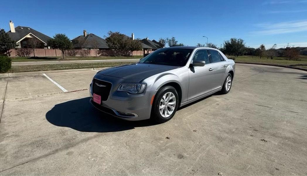 Chrysler 300 2016