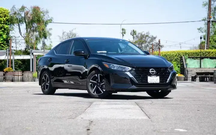 Nissan Sentra 2025