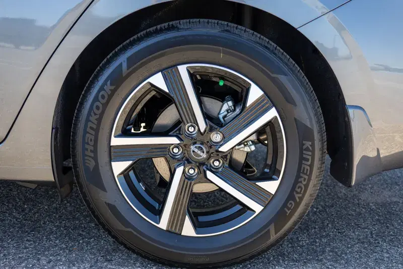 Car Image 2