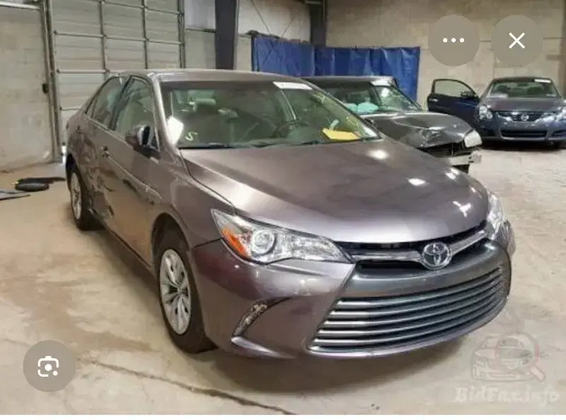 Toyota Camry 2016