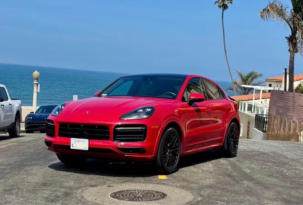 Porsche Cayenne 2021