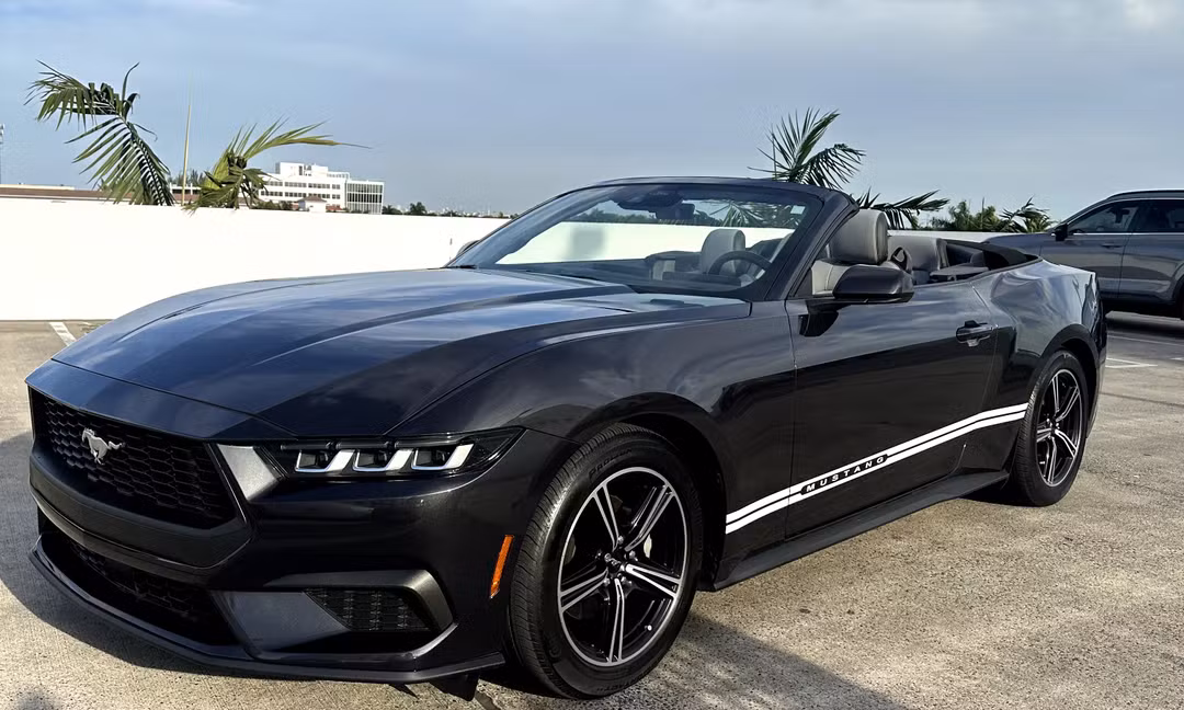 Ford Mustang 2024