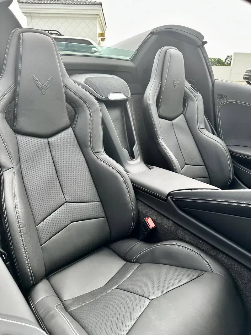 Car Image 4