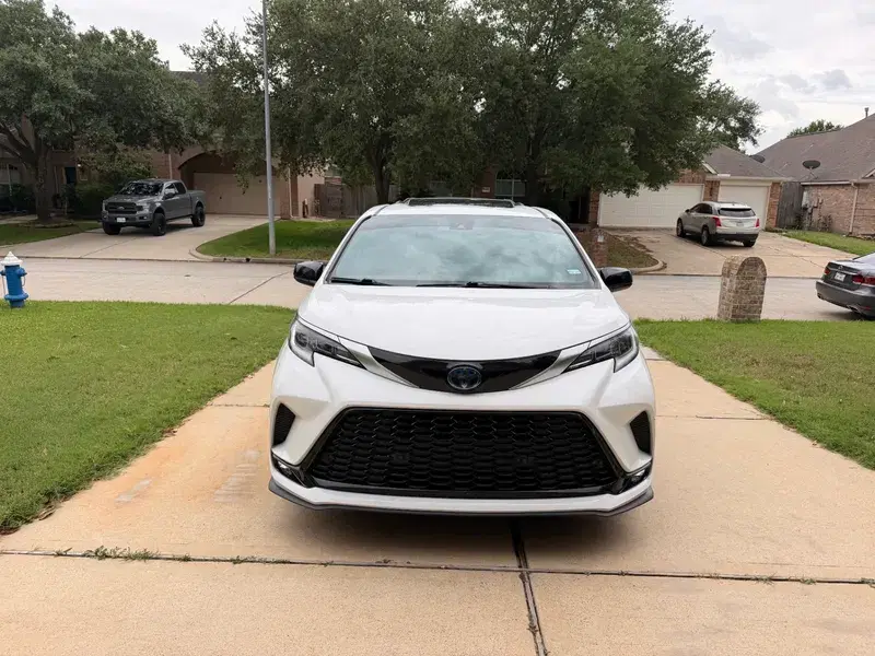 Toyota Sienna 2022