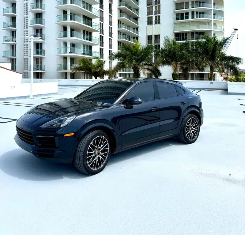Porsche Cayenne 2021
