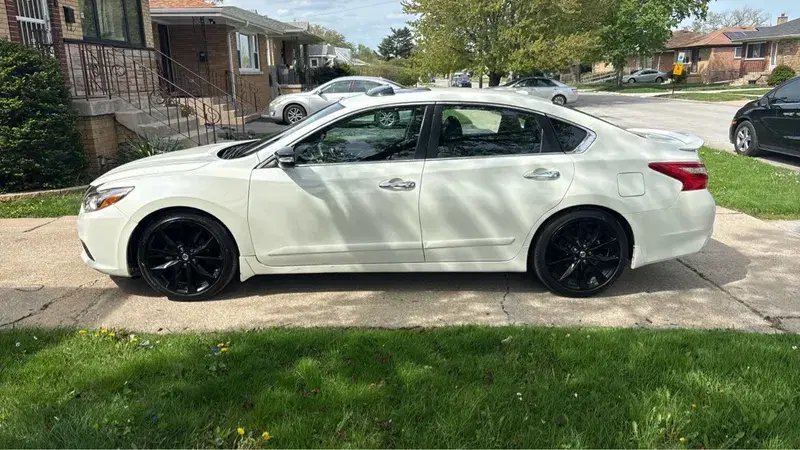 Nissan Altima 2016