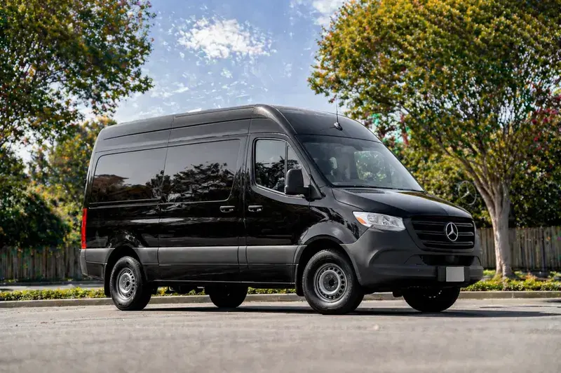Mercedes Sprinter 2024