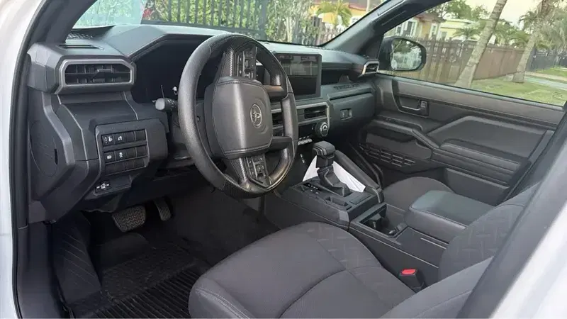 Car Image 4