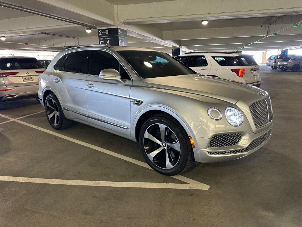 Bentley Bentayga 2019