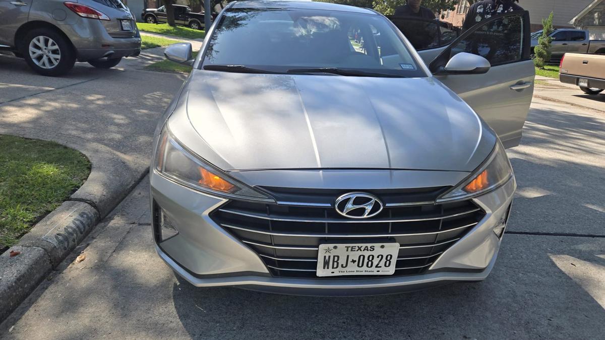 Hyundai Elantra 2019