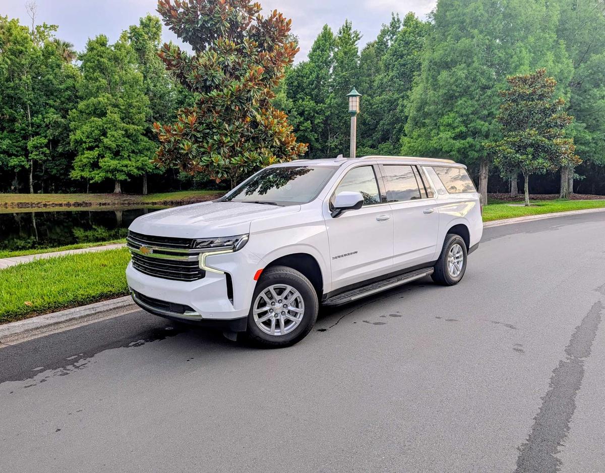 Chevrolet Suburban 2024