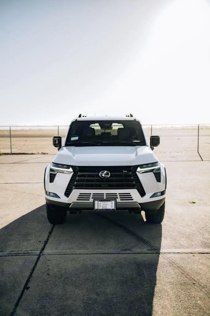 Lexus GX 2026