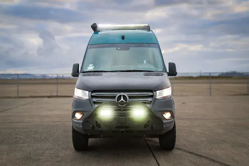 Mercedes Sprinter 2023