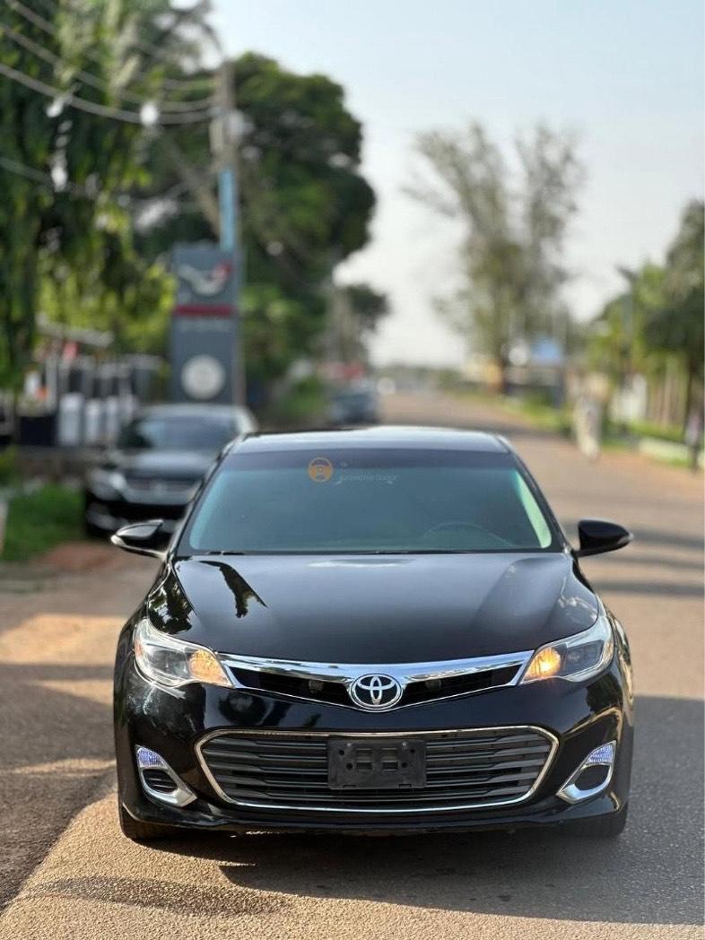 Toyota Avalon 2013