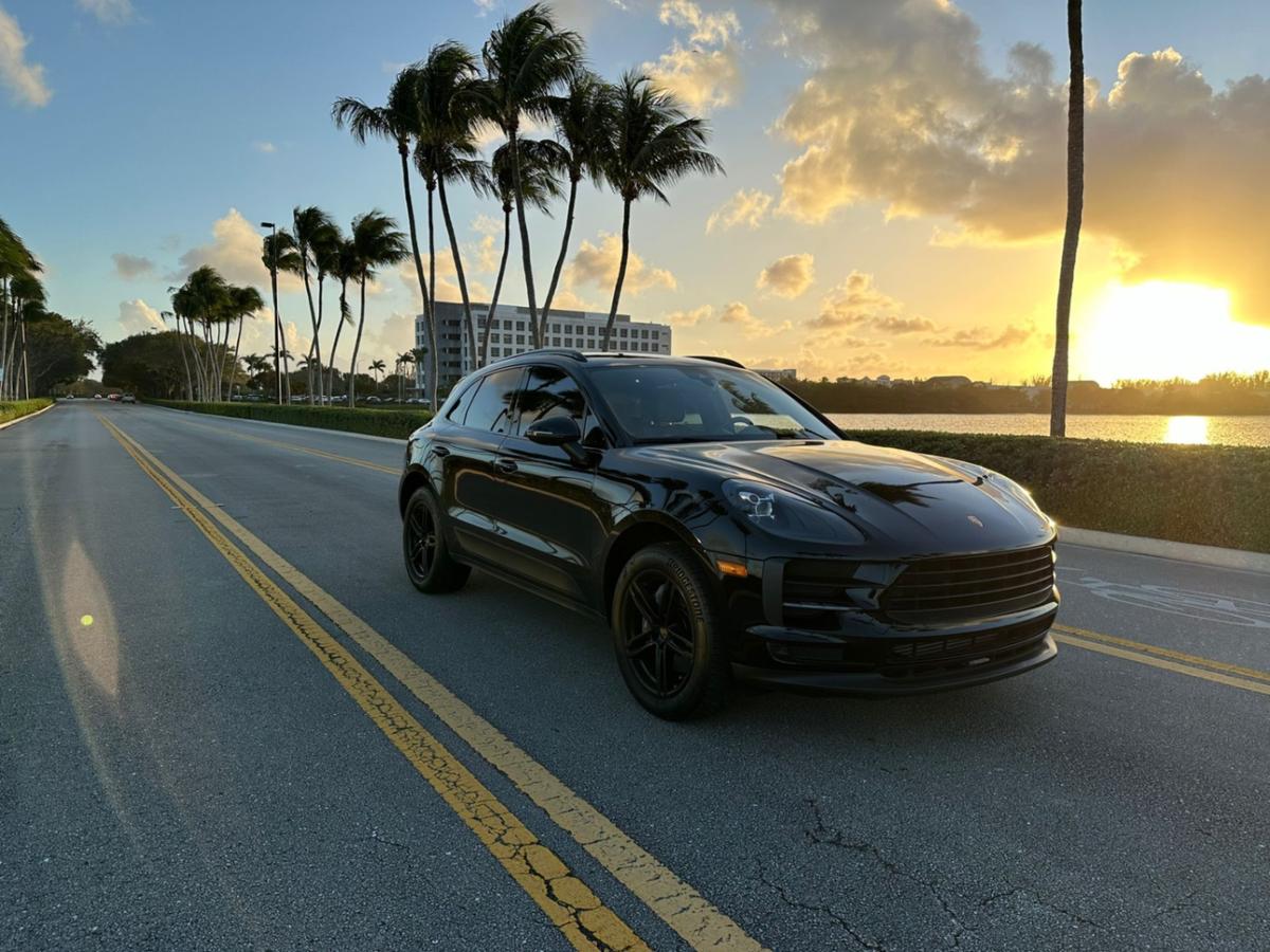 Porsche Macan 2021