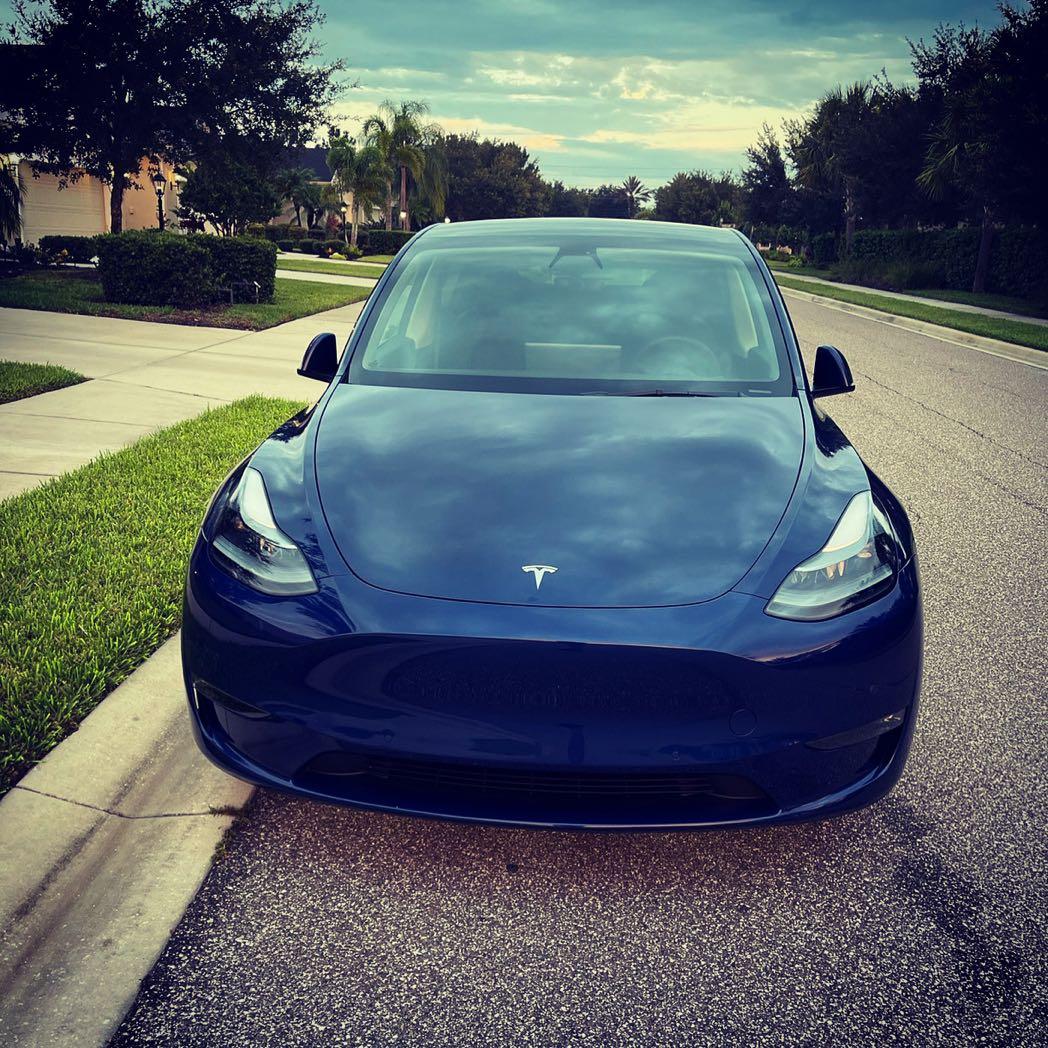 Tesla Model Y 2021