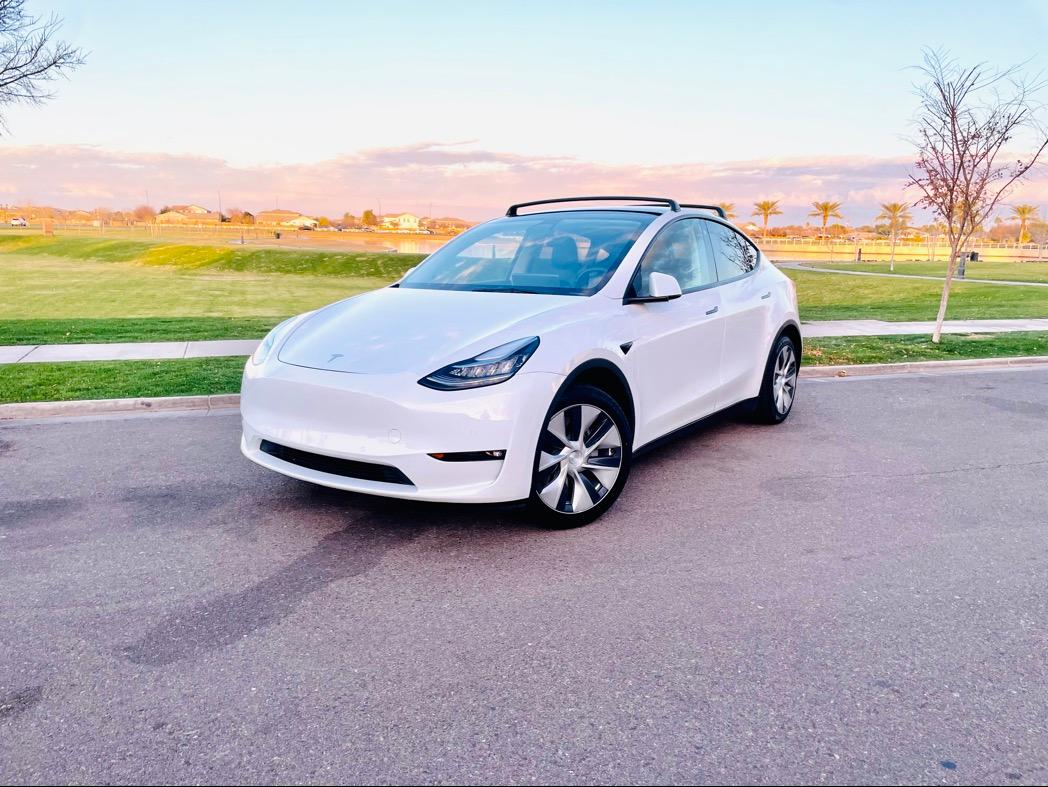 Tesla Model Y 2021