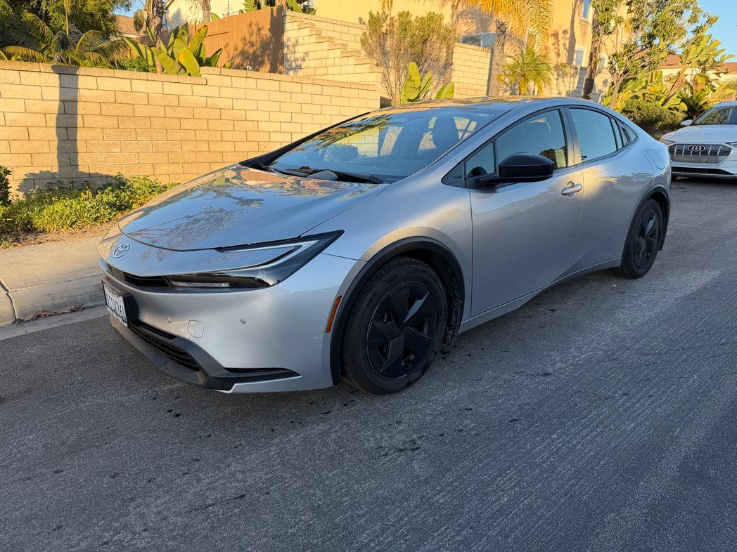 Toyota Prius 2025