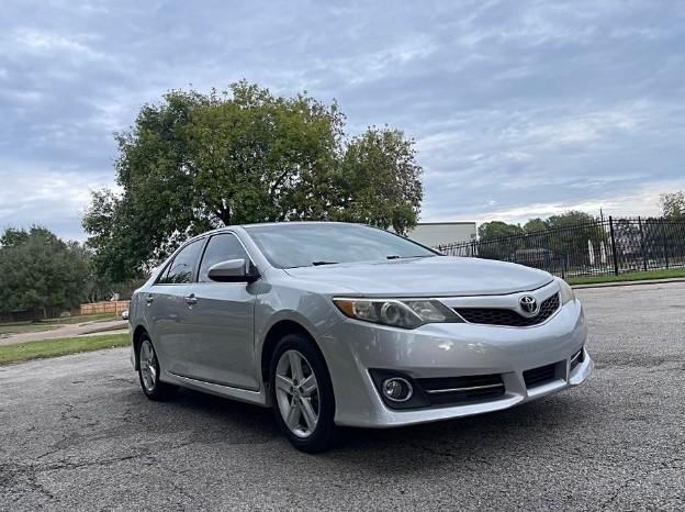 Toyota Camry 2014