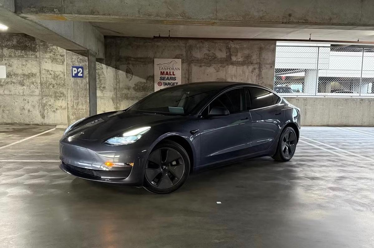 Tesla Model 3 2023