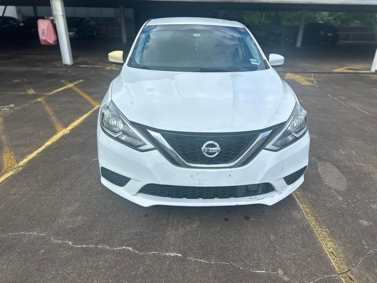 2019 Nissan Sentra 4
