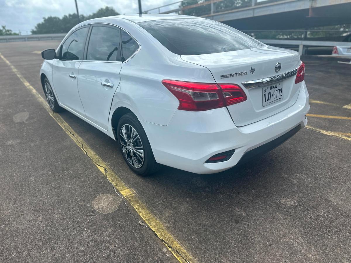 2019 Nissan Sentra 5
