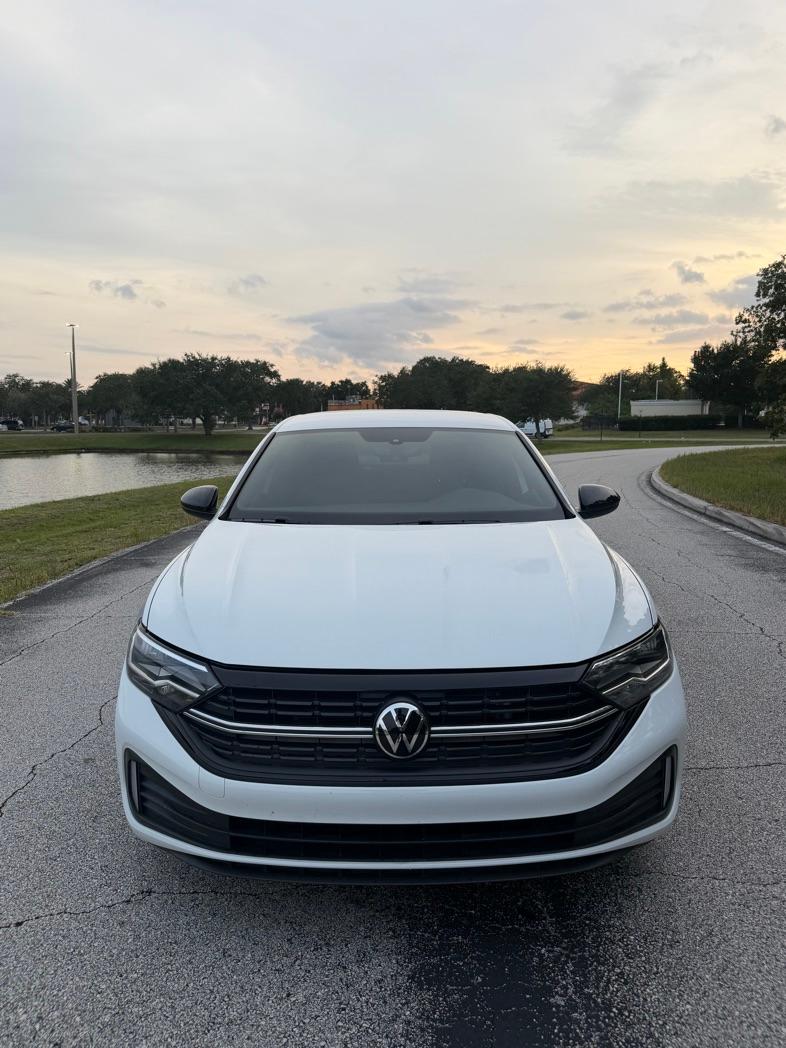 Volkswagen Jetta 2023