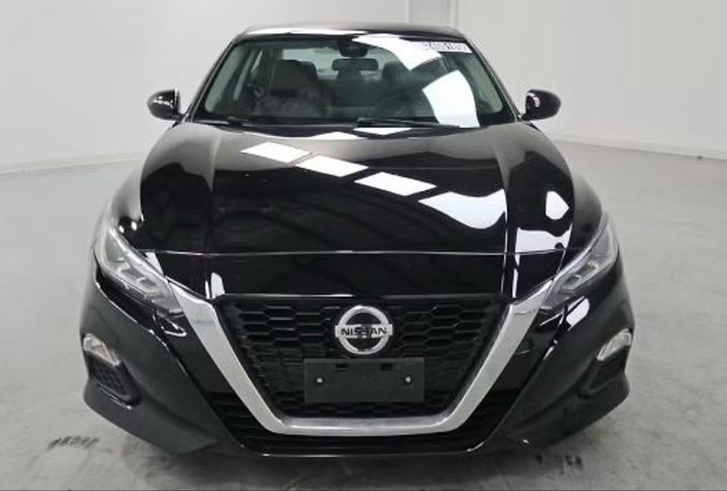 Nissan Altima 2020